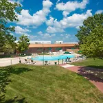 Red Lion Inn & Suites Branson 